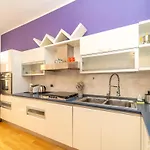 公寓 Three-room In The Heart Of *