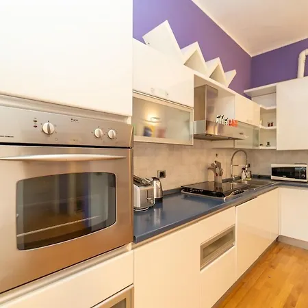 Apartament Three-room In The Heart Of