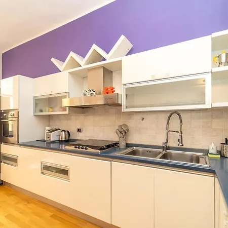 Apartament Three-room In The Heart Of *